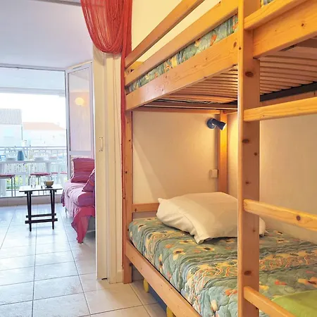 6 Couchages A 100m Avec Terrasse, Parking, Lave-linge Et Piste Cyclable Proche - Fr-1-251-550 * Le Lavandou